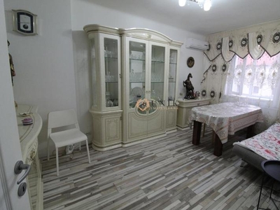 Vand apartament 2 camere in Hunedoara, OM-Eliberarii, parter inalt, 47mp
