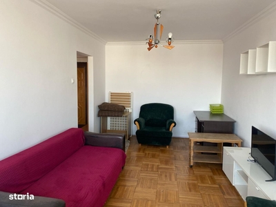 Apartament 3 camere, finisaje de lux, etaj intermediar, 90 mp Central