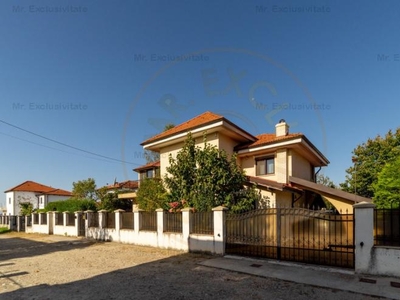 0% Comision Casa 6 camere+teren 726 mp-Calinesti-Ciocanesti-8km de Pitesti!