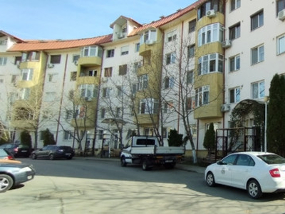 Apartament 2 camere, Eugen Ionescu