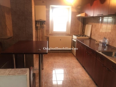 Apartament 3 camere decomandat, 2 bai, 2 balcoane