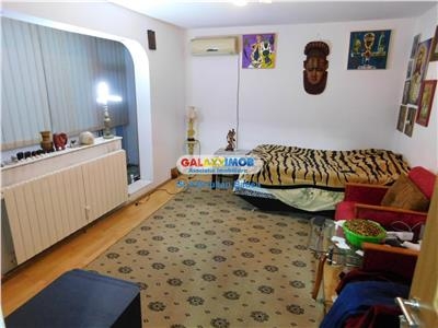 Apartament 3 camere P/4 Liviu Rebreanu Metrou Parc Titan