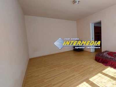 Apartament cu 2 camere la casa de vanzare in Blaj zona Centrala