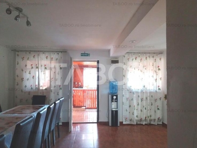 Casa/pensiune 6 dormitoare 165mpu 2500mp livada cu priveliste Tocile