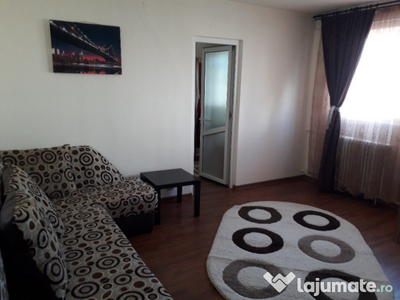 Inchiriez apartament 2 cam mobilat utilat PLOIESTI Mihai Bravu/pta