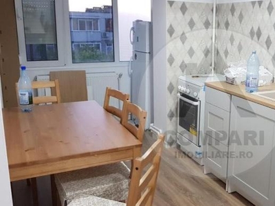 Vand apartament 2 camere Traian