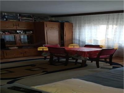 Vanzare apartament 3 camere Nerva Traian