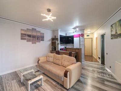 Apartament modern cu 2 camere, zona Semicentrala!