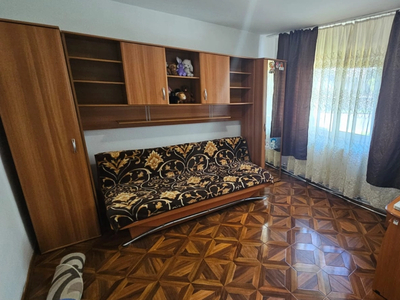 2 camere, decomandat, 40 mp, de vanzare apartament in zona Nicolina, Nicolina 2, Cod 154478