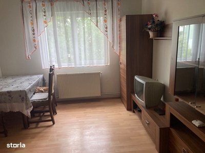 Gaminvest-Apartament 3 camere de inchiriat ultracentral, Oradea V2711B