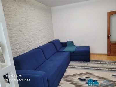 Apartament 2 camere decomandat, Podu Ros, renovat, fara risc 77.500 euro neg de vanzare
