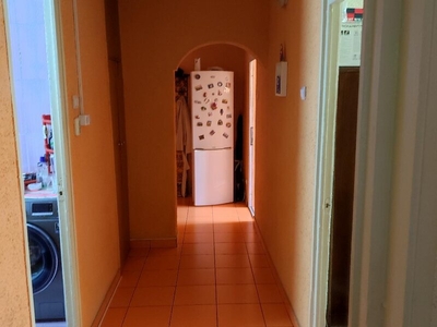 Apartament 2 camere Dristor, Ramnicu Sarat, va oferim spre vanzare 2 camere