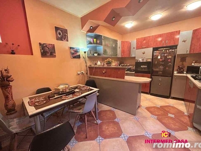 Apartament 4 camere central zona Mitropoliei