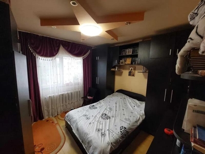 Apartament cu 2 camere, decomandat, zona Cug