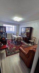 Apartament cu 3 camere decomandat, 70mp, Alexandru cel Bun - Minerva