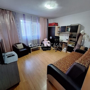 Apartament de vanzare cu 2 camere, Centru Civic