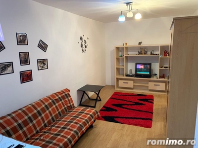 apartament o camera zona Dacia