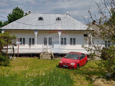 Casavila 3 camere vanzare in Suceava, Nord-Est