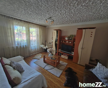 Apartament cu 3 camere în Sovata cartierul Florilor