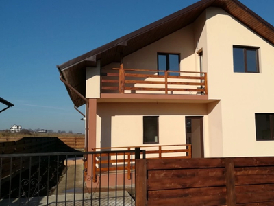 De vanzare casa, 4 camere, 120 mp, Popas Pacurari, Releu, Cod 133592