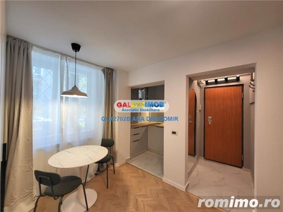 Floreasca- Str. Mozart, 2 camere, decomandat, renovat, mobilier nou.