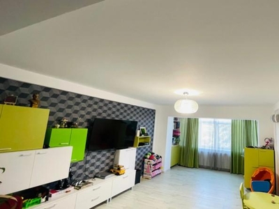 3 camere, decomandat, 90 mp, de inchiriat apartament nou in zona Tudor Vladimirescu, Vasile Lupu, Cod 155618