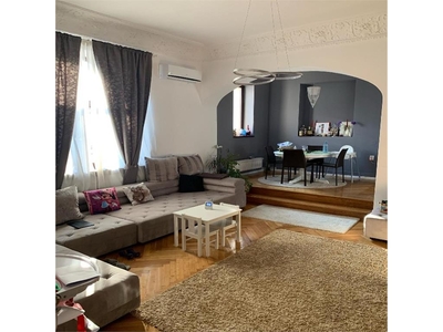 Apartament 3 camere de vanzare PARCUL CAROL - Bucuresti