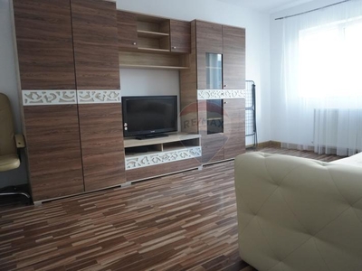 Apartament cu 2 camere de vanzare in zona Central