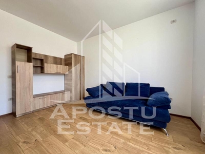 Apartament cu 3 camere, decomandat in Ghiroda