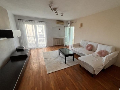 Apartament spatios cu 3 camere de inchiriat Coposu Piata Unirii