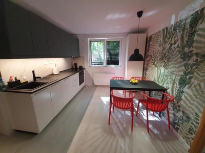 Super Pret/ Apartament 2 Camere/ 9 Min de Metrou Crangasi!