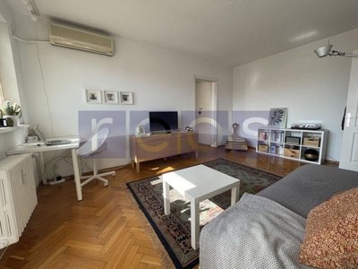 VANZARE APARTAMENT 2 CAMERE DECOMANDAT | ZONA VICTORIEI