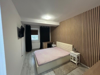 Vanzare Apartament cu 3 camere zona Pallady