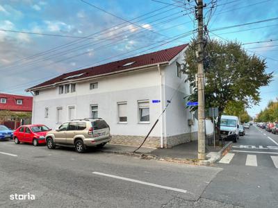 Casa individuala acces la 2 strazi- Zona Piata Cluj