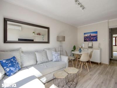 Apartament tip garsoniera,o camera, vedere mixta,etaj 1,aproape metrou