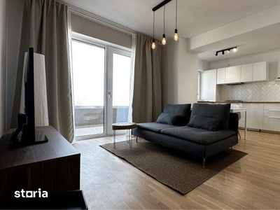 Podu Ros - Centru, apartament 4 camere decomandat confort 1!