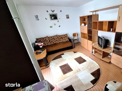 Apartament 4 camere spatios zona Faget