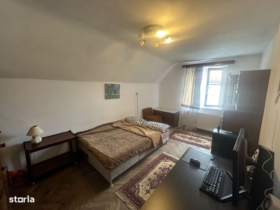 Apartament 3 camere de inchiriat in Brasov