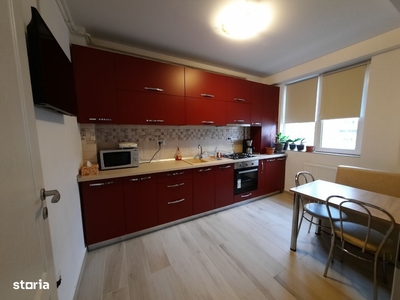 Apartament 2 camere, decomandat 67 mp (Centrala+ AC+ACOPERIS)