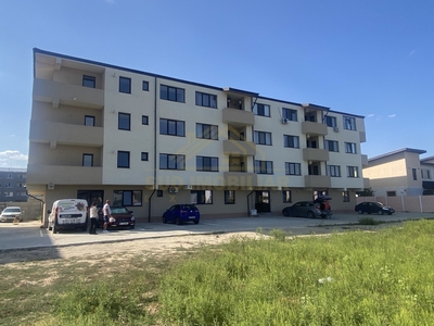 APARTAMENT 3 CAMERE+CURTE 40 MP-CENTRU PRIMARIE