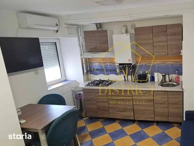 64500 Euro, apartament 2 camere-spatiu comercial stradal, Micro19