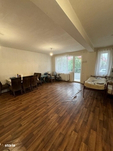 Apartament 2 camere de vanzare