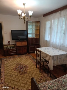 Apartament 3 Camere Bloc cu 3 Etaje