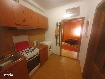 Apartament 2 camere in suprafata de 47 mp, decomandat, zona Dumbrava 2