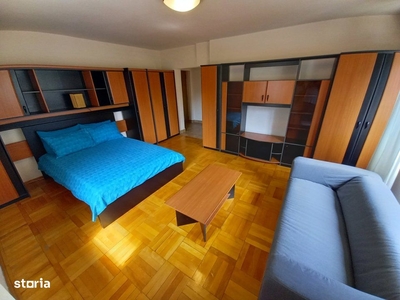 Vanzare apartament 4 camere, zona Rahova / Sos. Alexandriei