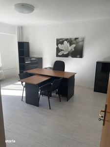 Tomis nord-apartament cu 3 camere ,circular, cu centrala