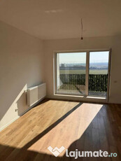 Apartament 2 camere cu parcare zona Tractorul