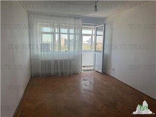 Apartament 2 camere de vanzare in zona Pajura