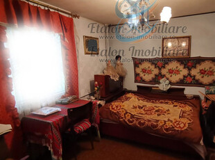 Apartament 2 camere, decomandat, Calea Romanului