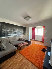 Apartament 2 camere, decomandat, zona 9 Mai